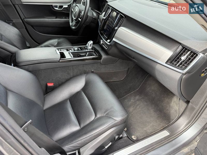 Універсал Volvo V90 2017 в Стрию