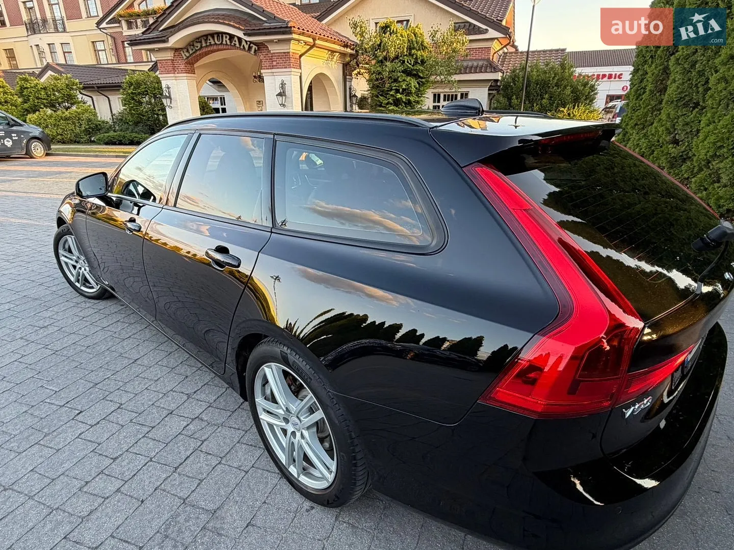 2017 Volvo V90 - мініатюра 2