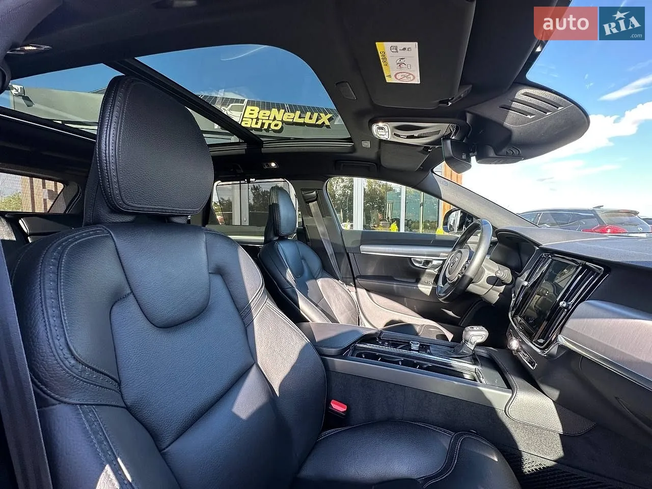 2018 Volvo V90 - мініатюра 18