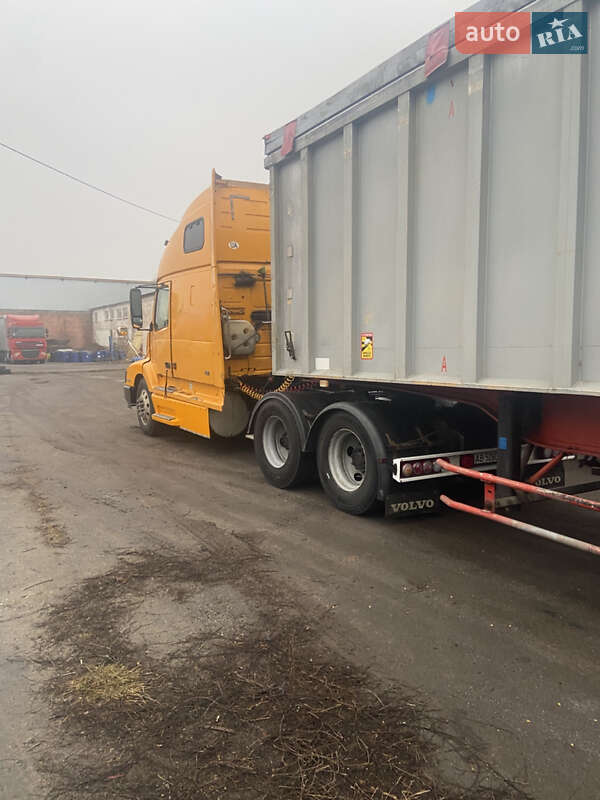 Самоскид Volvo VNL 660 2002 в Вінниці