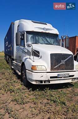 Контейнеровоз Volvo VNL 660 2001 в Одесі