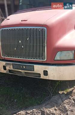 Цистерна Volvo VNL 660 2001 в 