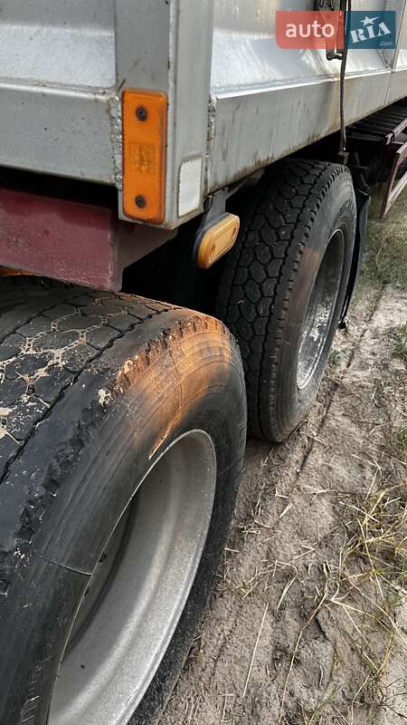 Тягач Volvo VNL 660 2001 в Киеве