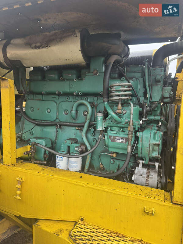 Аварийно-ремонтные машины Volvo VNL 660 1989 в Умани