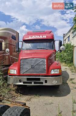Тягач Volvo VNL 670 2002 в Одесі