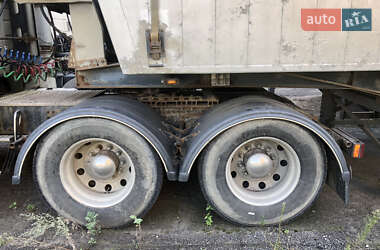 Зерновоз Volvo VNL 670 2003 в 