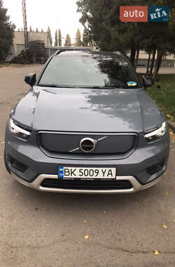 Внедорожник / Кроссовер Volvo XC40 Recharge 2021 в 