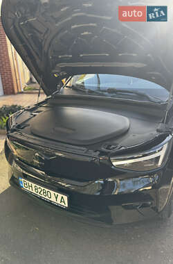 Внедорожник / Кроссовер Volvo XC40 Recharge 2022 в 