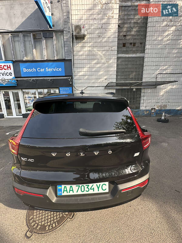 Внедорожник / Кроссовер Volvo XC40 Recharge 2023 в Киеве