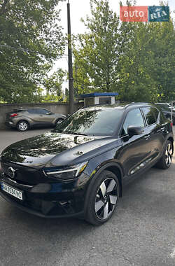 Позашляховик / Кросовер Volvo XC40 Recharge 2023 в Києві