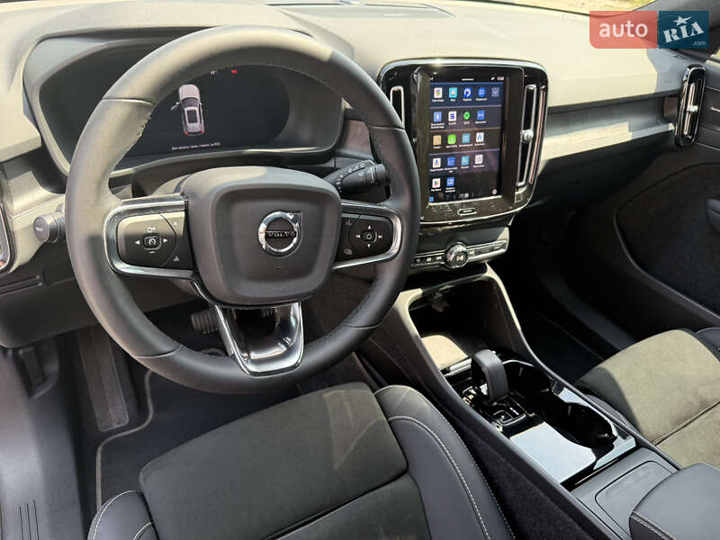 Внедорожник / Кроссовер Volvo XC40 Recharge 2022 в Запорожье