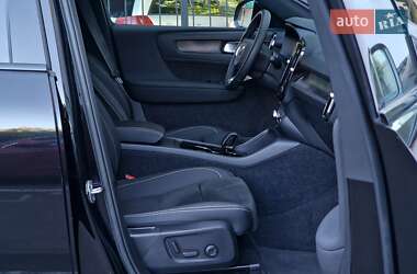 Внедорожник / Кроссовер Volvo XC40 Recharge 2022 в 