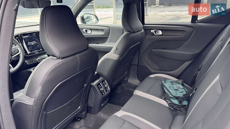 Внедорожник / Кроссовер Volvo XC40 Recharge 2024 в Каменец-Подольском