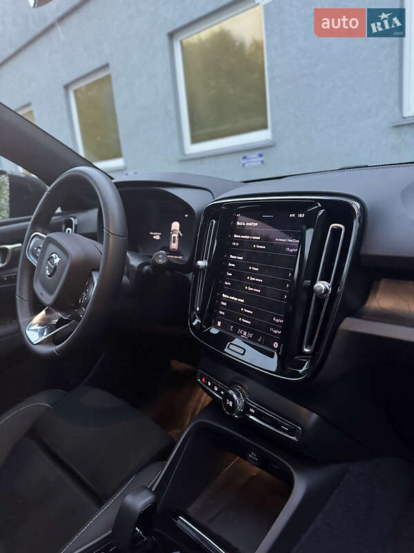 Внедорожник / Кроссовер Volvo XC40 Recharge 2022 в Ровно