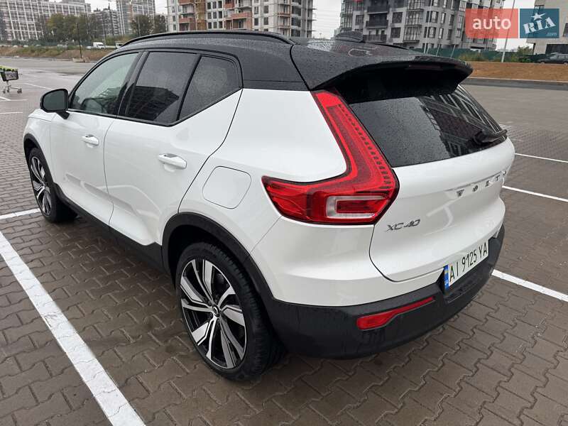 Позашляховик / Кросовер Volvo XC40 Recharge 2021 в Києві