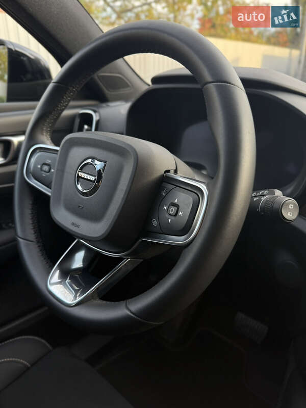 Позашляховик / Кросовер Volvo XC40 Recharge 2023 в Знам'янці фото 11 Позашляховик / Кросовер Volvo XC40 Recharge 2023 в Знам'янці