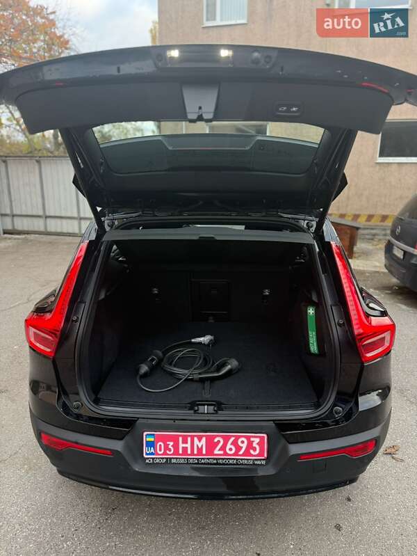 Позашляховик / Кросовер Volvo XC40 Recharge 2023 в Знам'янці фото 18 Позашляховик / Кросовер Volvo XC40 Recharge 2023 в Знам'янці