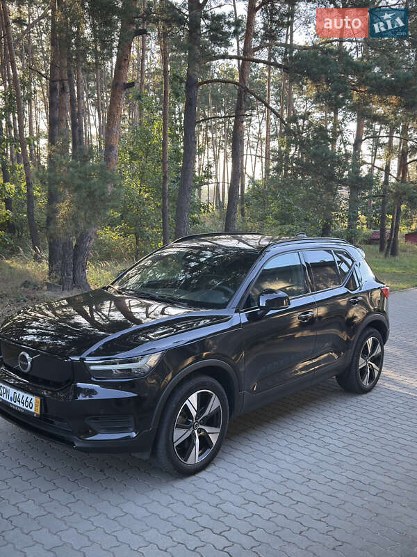 Внедорожник / Кроссовер Volvo XC40 Recharge 2023 в Ровно