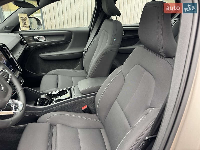 Внедорожник / Кроссовер Volvo XC40 Recharge 2022 в Тернополе