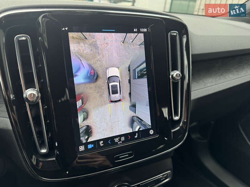 Внедорожник / Кроссовер Volvo XC40 Recharge 2022 в Тернополе