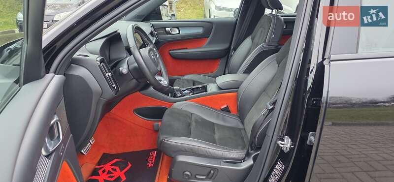 Позашляховик / Кросовер Volvo XC40 Recharge 2021 в Тернополі