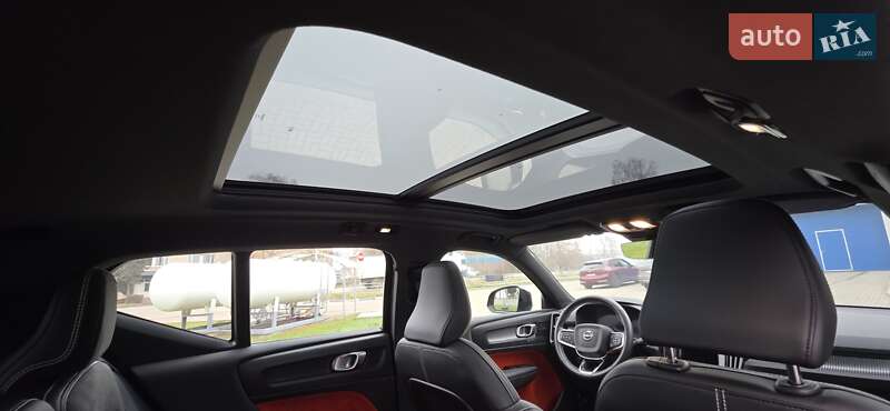 Позашляховик / Кросовер Volvo XC40 Recharge 2021 в Тернополі