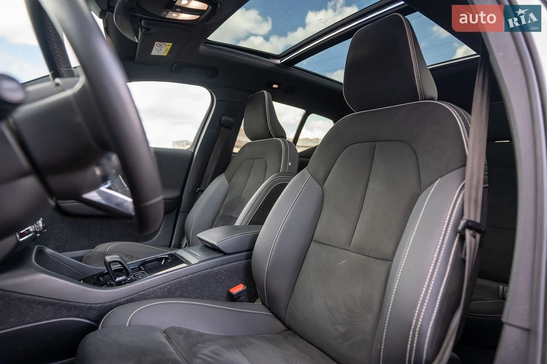 2022 Volvo XC40 - мініатюра 19