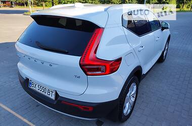 Внедорожник / Кроссовер Volvo XC40 2019 в Шепетовке