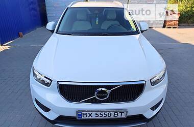 Внедорожник / Кроссовер Volvo XC40 2019 в Шепетовке