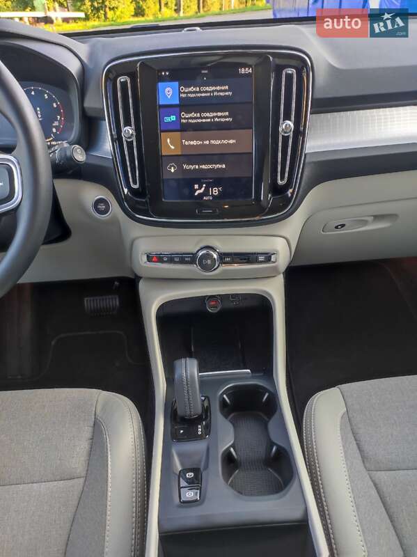 Внедорожник / Кроссовер Volvo XC40 2019 в Шепетовке