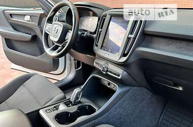 Внедорожник / Кроссовер Volvo XC40 2019 в Одессе