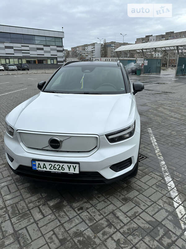 Внедорожник / Кроссовер Volvo XC40 2021 в Черкассах