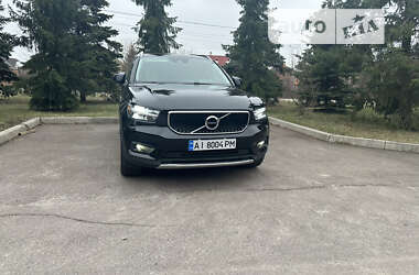 Внедорожник / Кроссовер Volvo XC40 2021 в Вышгороде