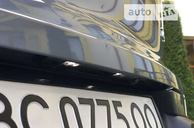 Внедорожник / Кроссовер Volvo XC40 2020 в 