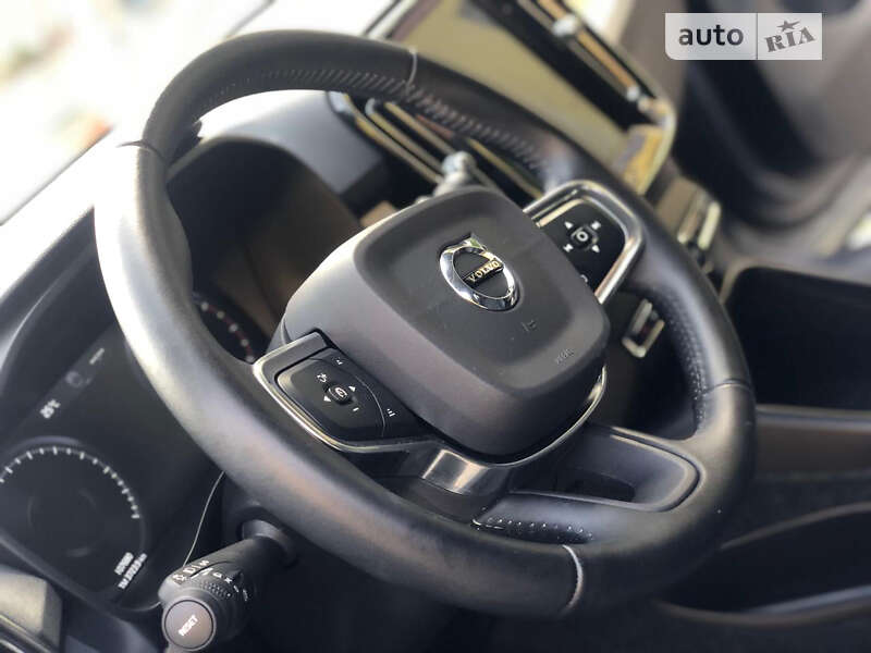 Внедорожник / Кроссовер Volvo XC40 2020 в Трускавце