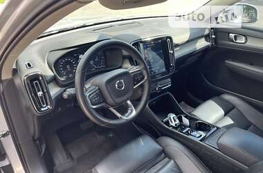 Позашляховик / Кросовер Volvo XC40 2018 в Полтаві