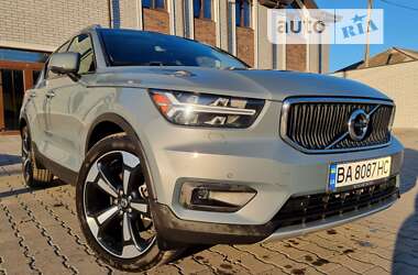 Позашляховик / Кросовер Volvo XC40 2019 в Балті