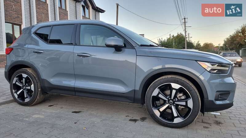 Внедорожник / Кроссовер Volvo XC40 2019 в Балте
