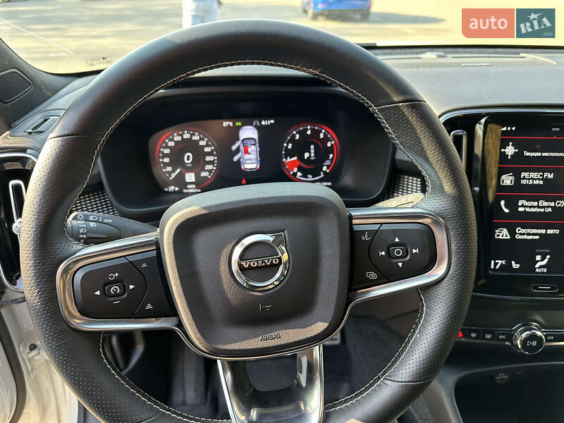 Позашляховик / Кросовер Volvo XC40 2020 в Харкові