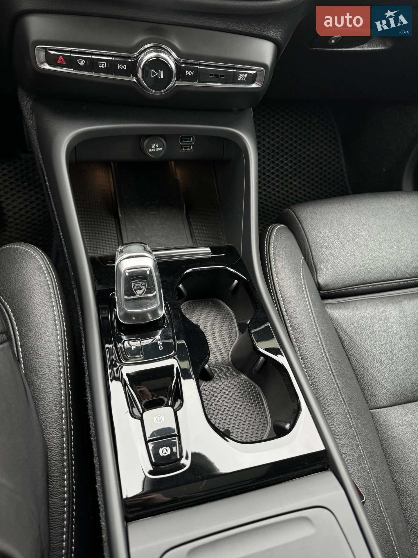 2020 Volvo XC40 - мініатюра 9