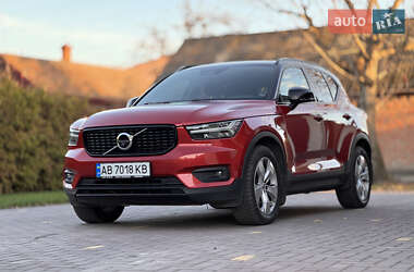 Внедорожник / Кроссовер Volvo XC40 2019 в Казатине