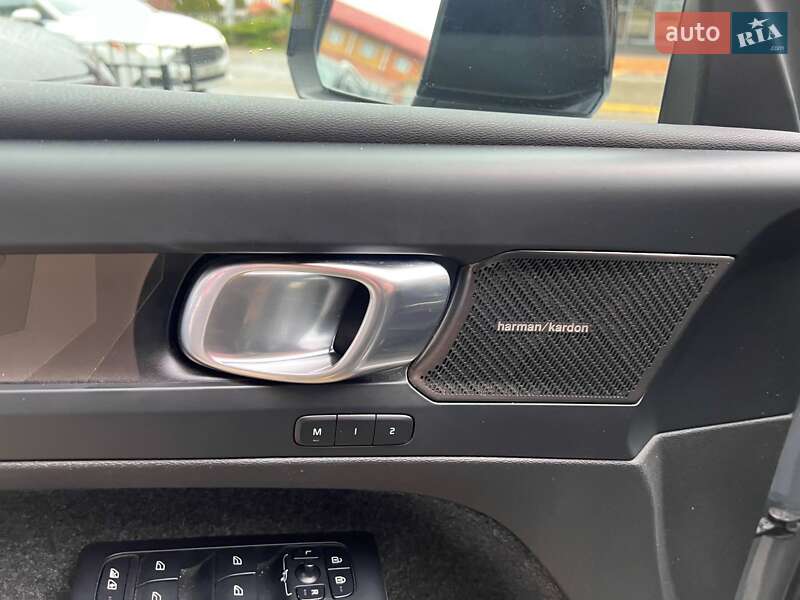 Внедорожник / Кроссовер Volvo XC40 2023 в Львове фото 14 Внедорожник / Кроссовер Volvo XC40 2023 в Львове