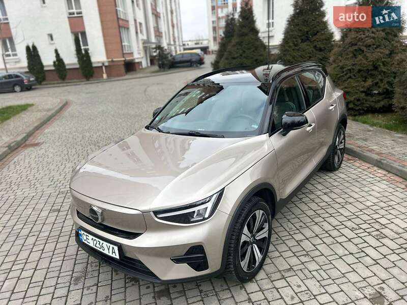 Volvo XC40 2023