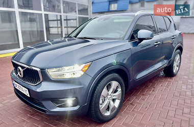 Позашляховик / Кросовер Volvo XC40 2021 в Рівному