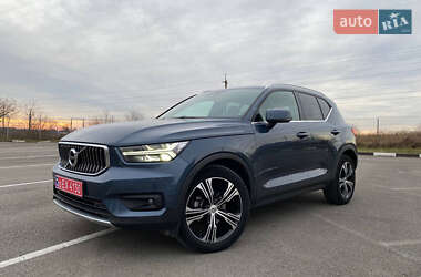 Позашляховик / Кросовер Volvo XC40 2019 в Києві