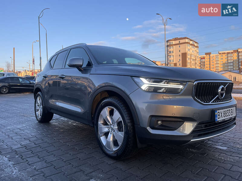 Внедорожник / Кроссовер Volvo XC40 2018 в Хмельницком
