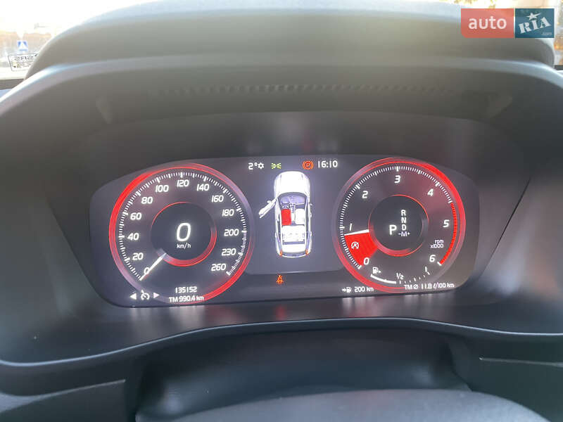 Внедорожник / Кроссовер Volvo XC40 2018 в Хмельницком
