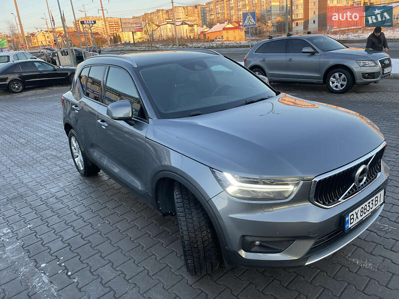 Внедорожник / Кроссовер Volvo XC40 2018 в Хмельницком