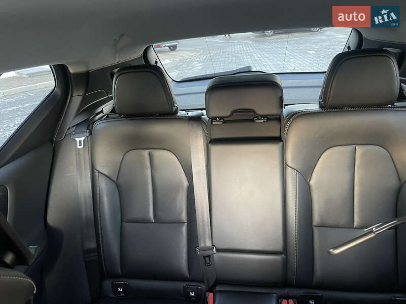Внедорожник / Кроссовер Volvo XC40 2018 в Хмельницком
