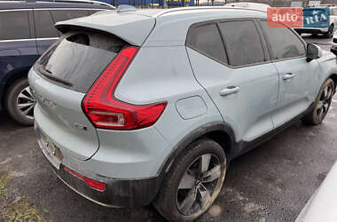 Позашляховик / Кросовер Volvo XC40 2018 в Львові